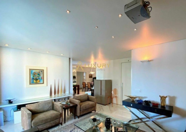 Imagem Imóvel com 4 Quartos à Venda, 230 m² em Lourdes - Belo Horizonte