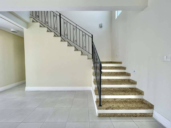 Imagem Casa com 4 Quartos à Venda, 311 m² em Golf Gardens - Carapicuíba