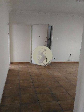 Imagem Apartamento com 2 Quartos à Venda, 60 m² em Embare - Santos