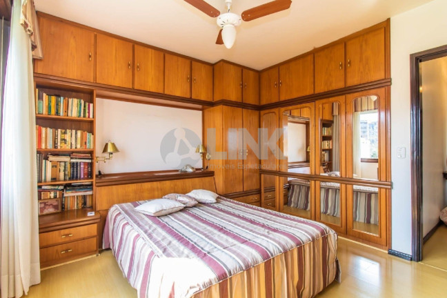 Imagem Apartamento com 3 Quartos à Venda, 121 m² em Auxiliadora - Porto Alegre Imagem Apartamento com 3 Quartos à Venda, 121 m² em Auxiliadora - Porto Alegre