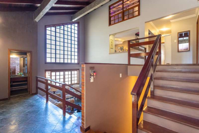 Imagem Casa com 4 Quartos à Venda, 351 m² em Nonoai - Porto Alegre