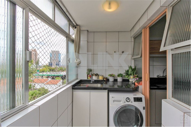 Imagem Imóvel com 4 Quartos à Venda, 113 m² em Higienópolis - Porto Alegre Imagem Imóvel com 4 Quartos à Venda, 113 m² em Higienópolis - Porto Alegre