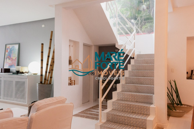 Imagem Casa com 6 Quartos à Venda, 800 m² em Cocanha - Caraguatatuba Imagem Casa com 6 Quartos à Venda, 800 m² em Cocanha - Caraguatatuba
