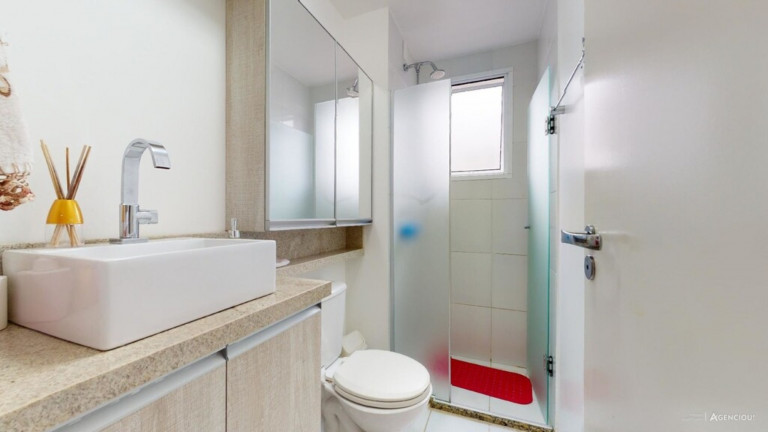 Imagem Imóvel com 2 Quartos à Venda, 58 m² em Cavalhada - Porto Alegre