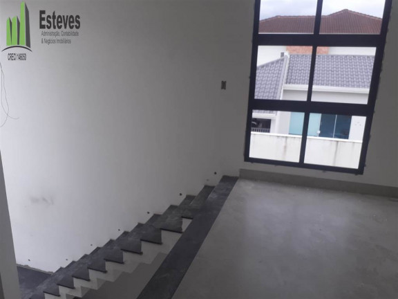 Imagem Casa com 3 Quartos à Venda, 187 m² em Centro - Peruibe Imagem Casa com 3 Quartos à Venda, 187 m² em Centro - Peruibe