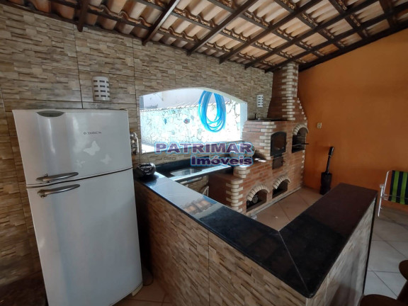 Imagem Casa com 4 Quartos à Venda, 380 m² em Itaipuaçu - Maricá Imagem Casa com 4 Quartos à Venda, 380 m² em Itaipuaçu - Maricá