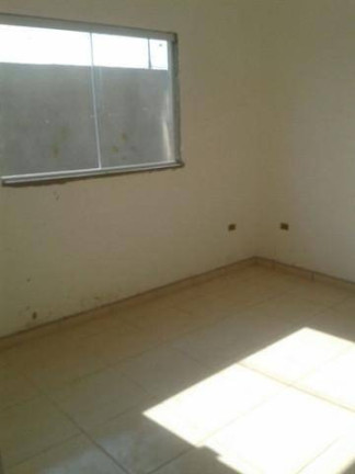 Imagem Casa com 2 Quartos à Venda, 68 m² em Barreiro - Taubaté Imagem Casa com 2 Quartos à Venda, 68 m² em Barreiro - Taubaté