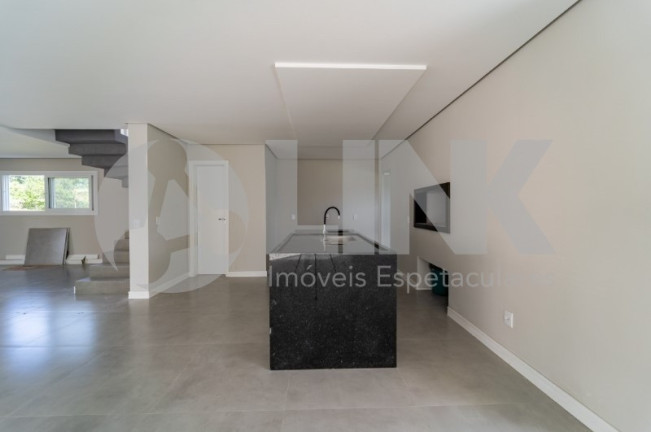 Imagem Imóvel com 3 Quartos à Venda, 300 m² em Vila Nova - Porto Alegre