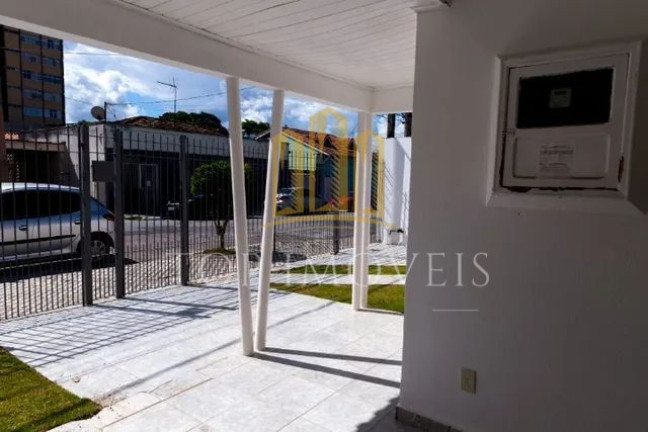 Imagem Casa com 3 Quartos à Venda, 300 m² em Jardim Bela Vista - São José Dos Campos Imagem Casa com 3 Quartos à Venda, 300 m² em Jardim Bela Vista - São José Dos Campos