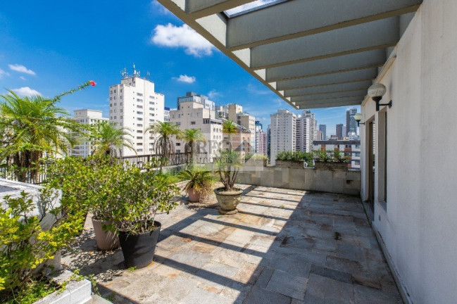 Imagem Imóvel com 4 Quartos à Venda, 425 m² em Moema - São Paulo Imagem Imóvel com 4 Quartos à Venda, 425 m² em Moema - São Paulo