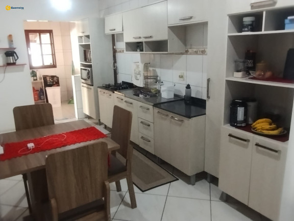 Imagem Casa com 2 Quartos à Venda, 360 m² em Carianos - Florianópolis