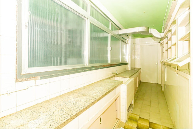 Imagem Apartamento com 3 Quartos à Venda, 214 m² em Bom Fim - Porto Alegre Imagem Apartamento com 3 Quartos à Venda, 214 m² em Bom Fim - Porto Alegre