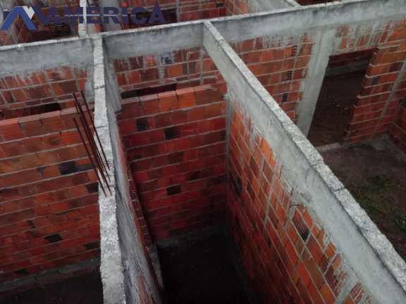 Imagem Casa com 4 Quartos à Venda, 110 m² em Salvador - Sapé Imagem Casa com 4 Quartos à Venda, 110 m² em Salvador - Sapé