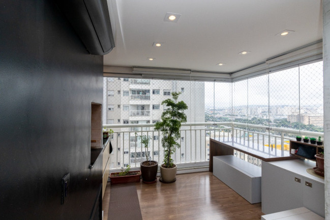 Imagem Apartamento com 2 Quartos à Venda, 70 m² em Barra Funda - São Paulo