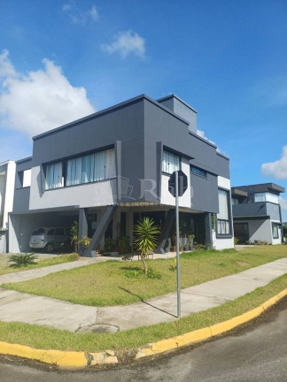 Imagem Sobrado com 3 Quartos à Venda, 220 m² em Santa Regina - Camboriú