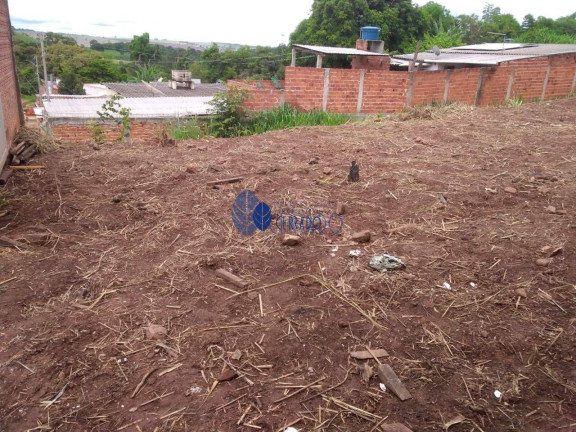 Terreno à Venda, 300 m² em Anexo Itamaraty - Anápolis