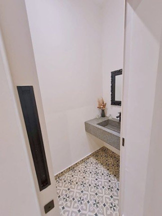 Imagem Casa com 4 Quartos à Venda, 247 m² em São José Dos Campos