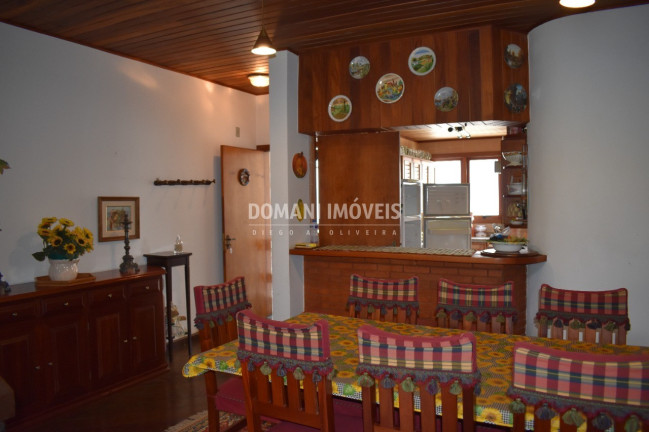 Imagem Imóvel com 4 Quartos à Venda, 161 m² em Região De Capivari - Campos Do Jordão Imagem Imóvel com 4 Quartos à Venda, 161 m² em Região De Capivari - Campos Do Jordão
