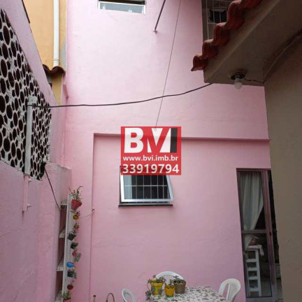 Imagem Casa com 3 Quartos à Venda, 72 m² em Jardim América - Rio De Janeiro Imagem Casa com 3 Quartos à Venda, 72 m² em Jardim América - Rio De Janeiro