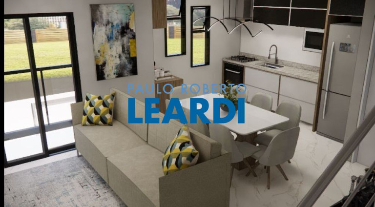 Casa de Condomínio com 2 Quartos à Venda, 135 m² em Vila Pinheirinho - Santo André