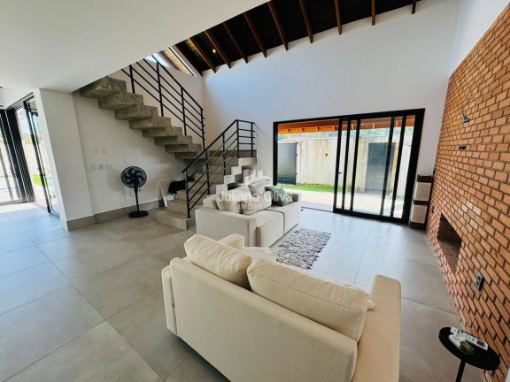 Imagem Casa com 3 Quartos à Venda, 147 m² em Mariluz - Itapoá Imagem Casa com 3 Quartos à Venda, 147 m² em Mariluz - Itapoá