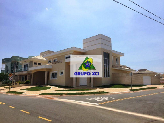 Sobrado com 4 Quartos à Venda, 375 m² em Swiss Park - Campinas