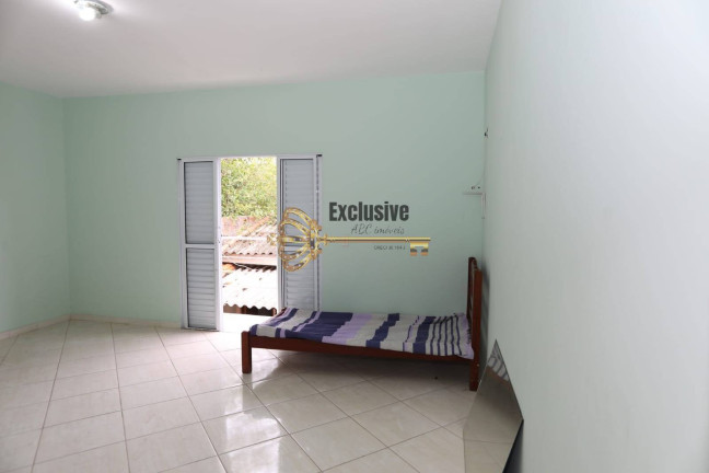Imagem Sobrado com 3 Quartos à Venda, 210 m² em Vila Humaitá - Santo André