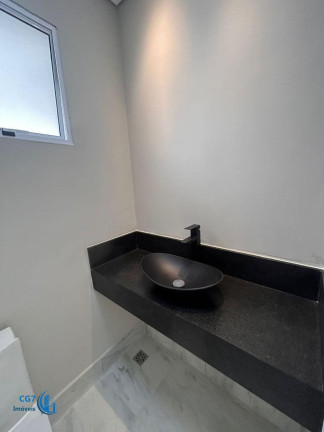 Sobrado com 3 Quartos à Venda, 220 m² em Quintas Do Ingaí - Santana De Parnaíba