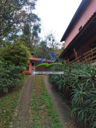 Imagem Casa com 3 Quartos à Venda, 906 m² em Parque Petrópolis - Mairiporã Imagem Casa com 3 Quartos à Venda, 906 m² em Parque Petrópolis - Mairiporã