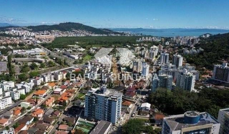 Apartamento com 1 Quarto à Venda, 52 m² em Itacorubi - Florianópolis
