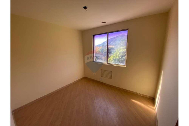 Imagem Apartamento com 2 Quartos à Venda, 62 m² em Praça Seca - Rio De Janeiro Imagem Apartamento com 2 Quartos à Venda, 62 m² em Praça Seca - Rio De Janeiro