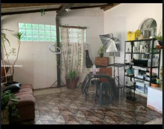 Imagem Casa com 2 Quartos à Venda, 360 m² em Vila Geny - Itaguaí Imagem Casa com 2 Quartos à Venda, 360 m² em Vila Geny - Itaguaí