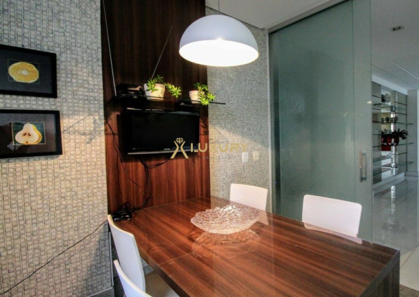 Imagem Imóvel com 4 Quartos à Venda, 320 m² em Belvedere - Belo Horizonte