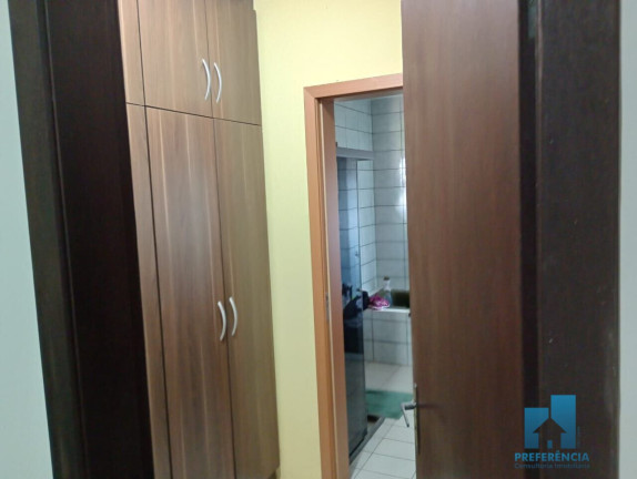Imagem Casa com 3 Quartos à Venda, 240 m² em Cara Cara - Ponta Grossa