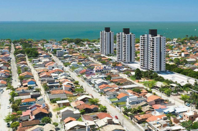 Apartamento com 3 Quartos à Venda, 75 m² em Praia De Armação - Penha