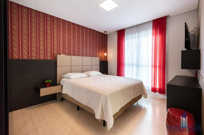 Imagem Apartamento com 3 Quartos à Venda, 105 m² em Centro - Balneário Camboriú Imagem Apartamento com 3 Quartos à Venda, 105 m² em Centro - Balneário Camboriú