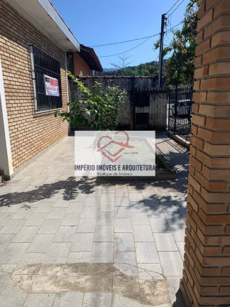 Imagem Casa com 3 Quartos à Venda, em Centro - Caraguatatuba Imagem Casa com 3 Quartos à Venda, em Centro - Caraguatatuba