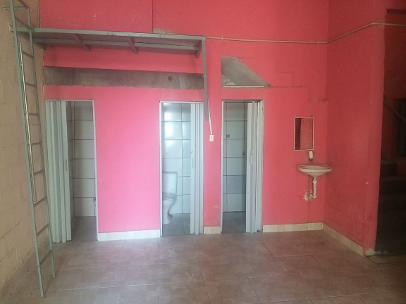 Imagem Imóvel com 1 Quarto para Alugar, 550 m² em Interlagos - São Paulo Imagem Imóvel com 1 Quarto para Alugar, 550 m² em Interlagos - São Paulo