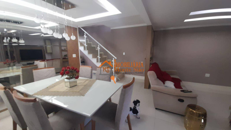 Imagem Sobrado com 3 Quartos à Venda, 380 m² em Jardim Santa Clara - Guarulhos Imagem Sobrado com 3 Quartos à Venda, 380 m² em Jardim Santa Clara - Guarulhos