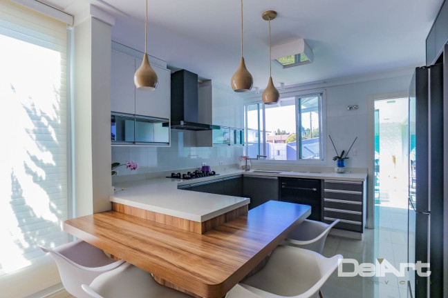 Imagem Casa com 3 Quartos à Venda, 240 m² em Passa Tres - Rio Negro Imagem Casa com 3 Quartos à Venda, 240 m² em Passa Tres - Rio Negro