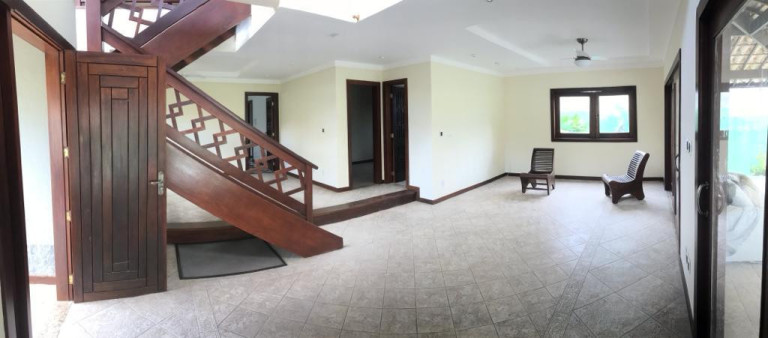 Imagem Casa com 4 Quartos à Venda, 320 m² em Lauro De Freitas - Lauro De Freitas Imagem Casa com 4 Quartos à Venda, 320 m² em Lauro De Freitas - Lauro De Freitas