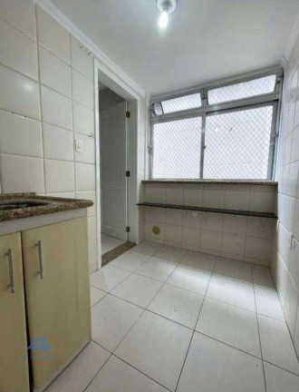 Imagem Apartamento com 3 Quartos à Venda, 99 m² em Centro - Florianópolis Imagem Apartamento com 3 Quartos à Venda, 99 m² em Centro - Florianópolis