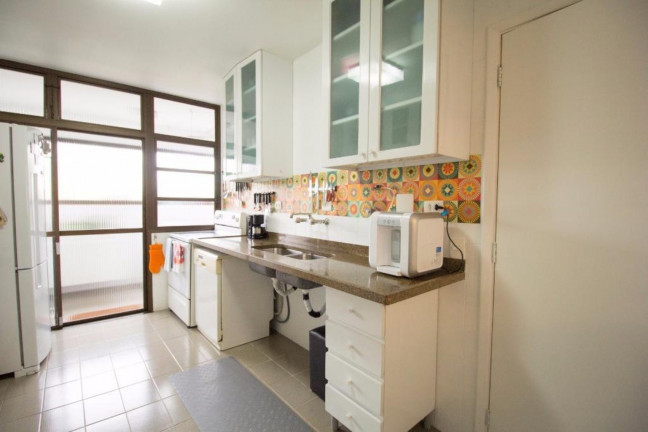 Imagem Imóvel com 3 Quartos à Venda, 127 m² em Vila Madalena - São Paulo