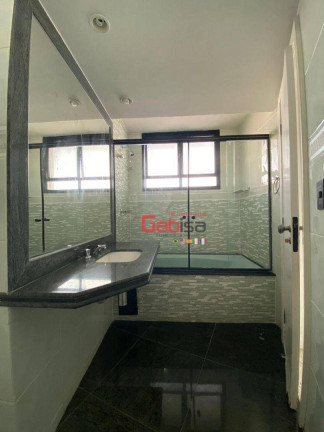Imagem Apartamento com 3 Quartos à Venda, 251 m² em Vila Nova - Cabo Frio