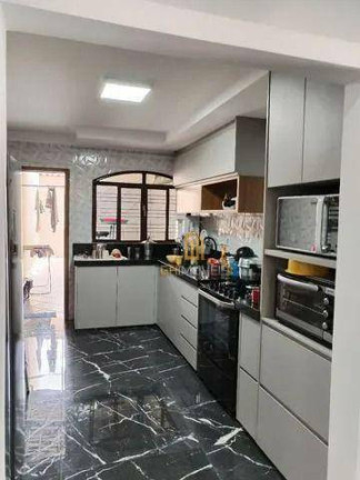 Imagem Casa com 3 Quartos à Venda, 289 m² em Vila Mariana - Aparecida De Goiânia
