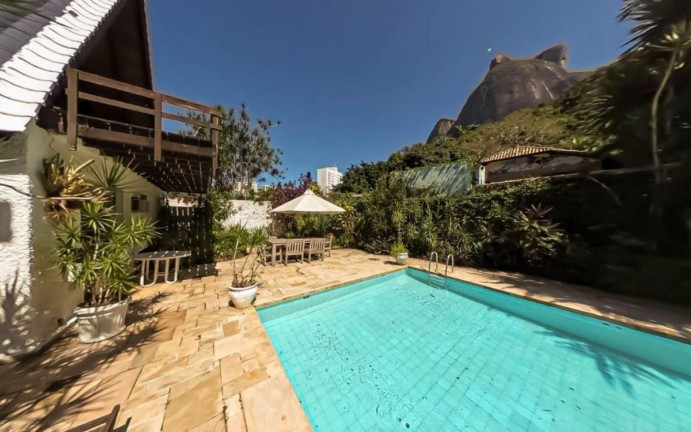 Imagem Casa com 6 Quartos à Venda, 535 m² em São Conrado - Rio De Janeiro Imagem Casa com 6 Quartos à Venda, 535 m² em São Conrado - Rio De Janeiro