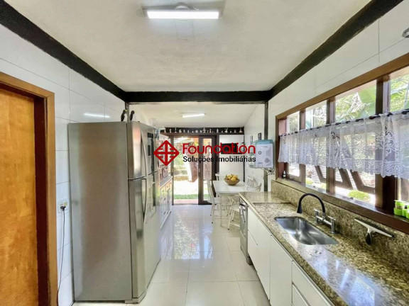 Imagem Casa de Condomínio com 3 Quartos à Venda, 343 m² em Chácara Santa Lúcia - Carapicuíba Imagem Casa de Condomínio com 3 Quartos à Venda, 343 m² em Chácara Santa Lúcia - Carapicuíba