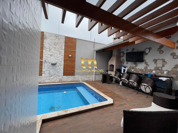 Imagem Casa com 3 Quartos à Venda, 180 m² em Maracanã - Praia Grande Imagem Casa com 3 Quartos à Venda, 180 m² em Maracanã - Praia Grande