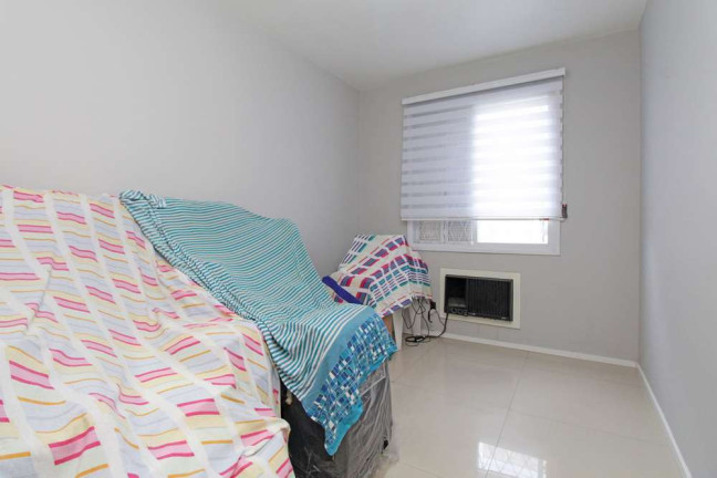 Imagem Imóvel com 2 Quartos à Venda,  em Partenon - Porto Alegre