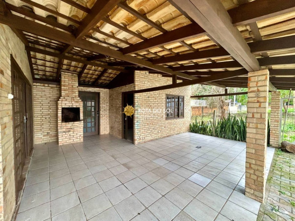 Imagem Casa com 3 Quartos à Venda, 100 m² em José Amândio - Bombinhas